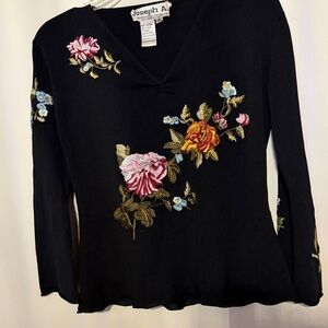 Joseph A. Black Top with Colorful Floral Embroidery size M